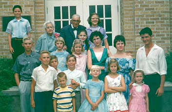 Group of Hatch cousins